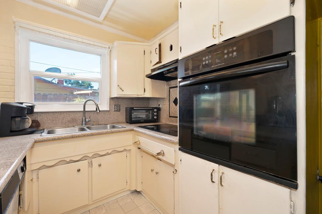 Detail Gallery Image 11 of 21 For 5433 Edgerly Way, Carmichael,  CA 95608 - 3 Beds | 2 Baths