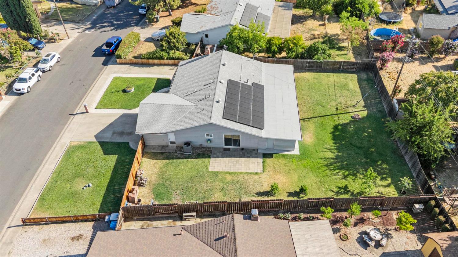 Detail Gallery Image 10 of 53 For 1957 Pinewood Way, Marysville,  CA 95901 - 3 Beds | 2 Baths