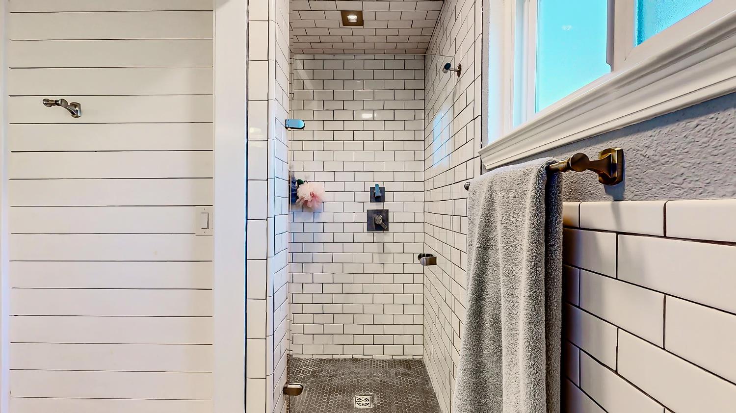 Detail Gallery Image 18 of 45 For 1781 Smith Dr, Turlock,  CA 95382 - 3 Beds | 2/1 Baths