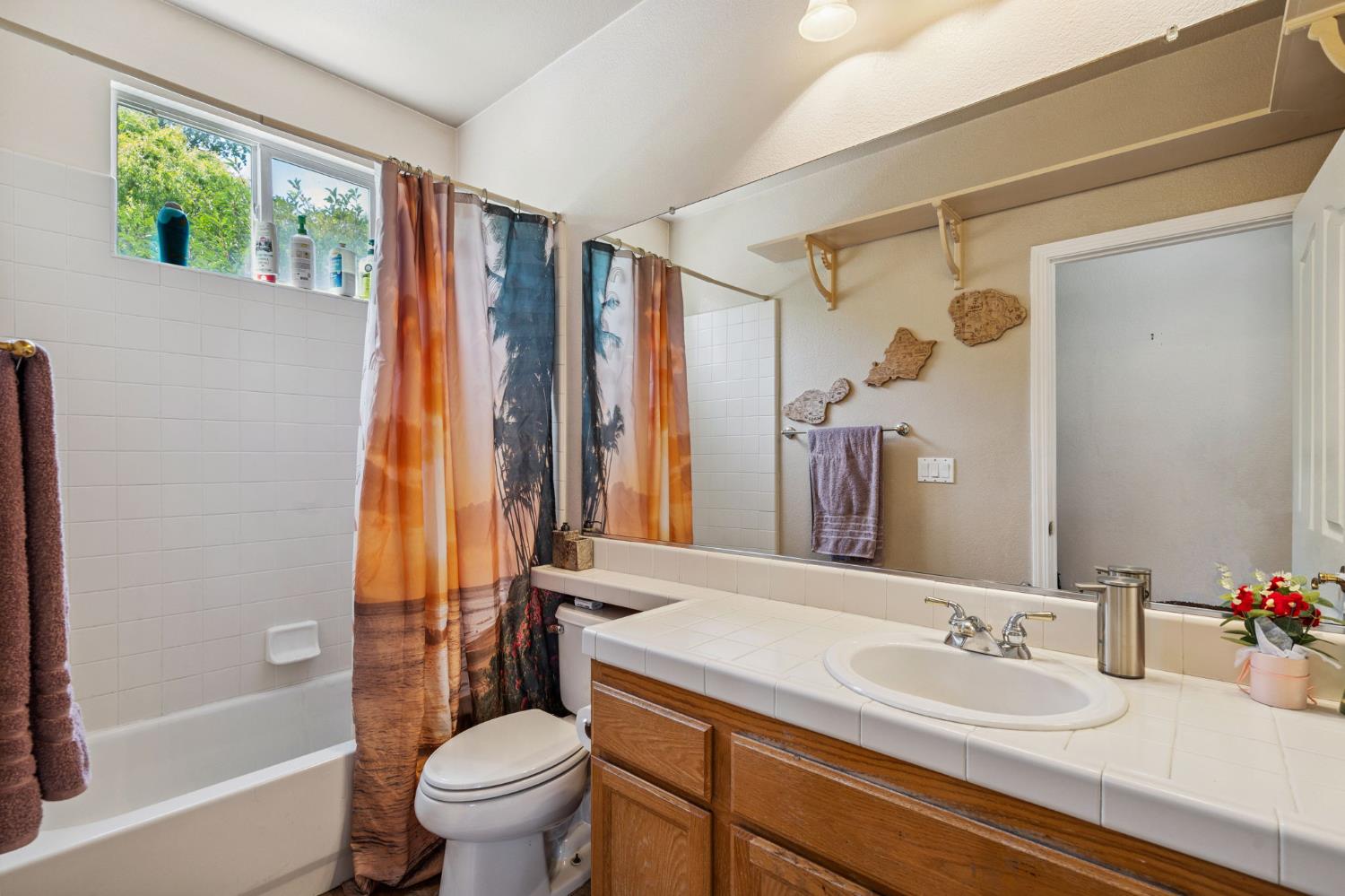 Detail Gallery Image 24 of 40 For 3 Michelson Ct, Sacramento,  CA 95835 - 5 Beds | 3 Baths