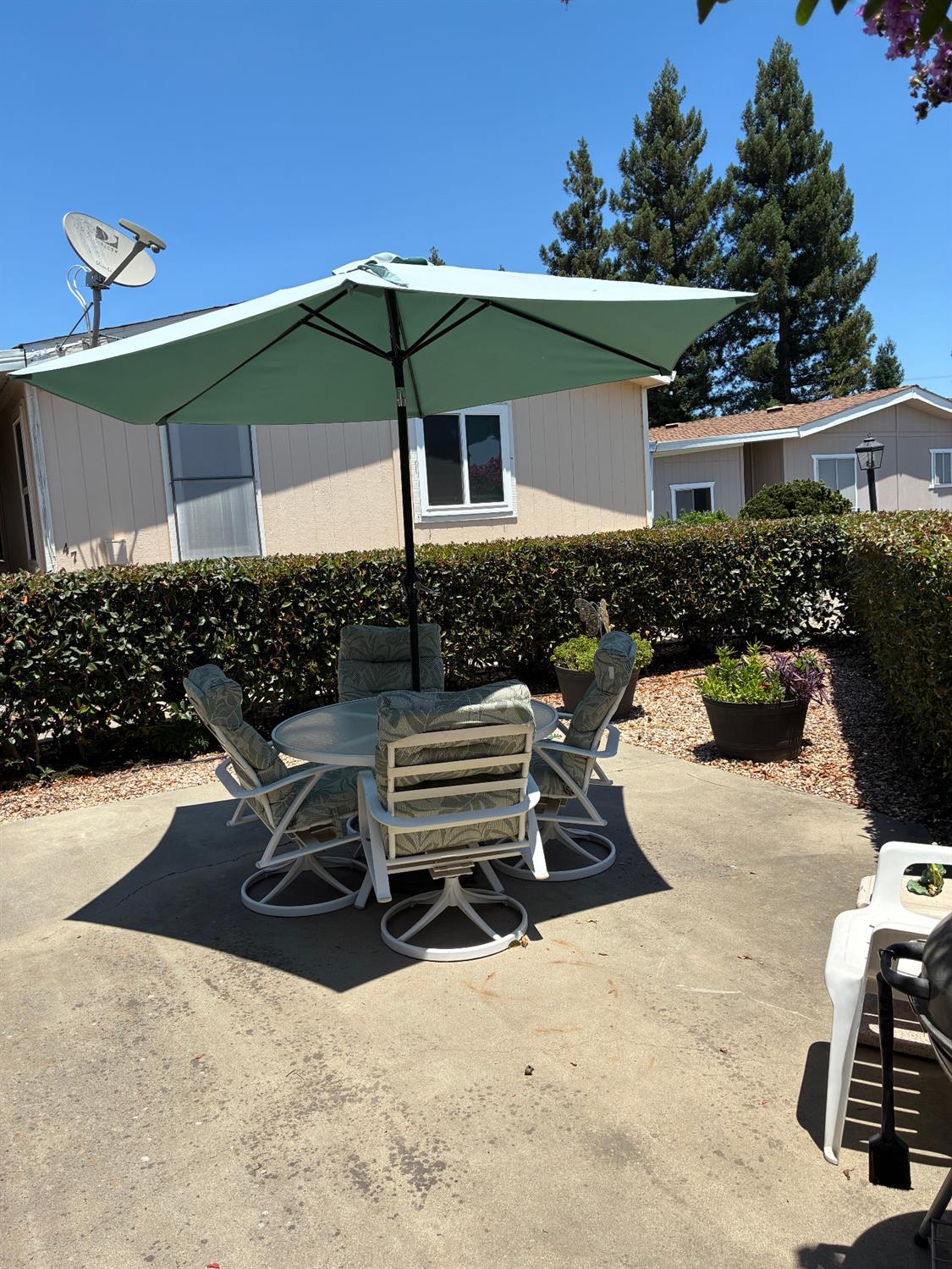 Detail Gallery Image 8 of 22 For 1500 Held Dr, Modesto,  CA 95355 - 3 Beds | 2 Baths