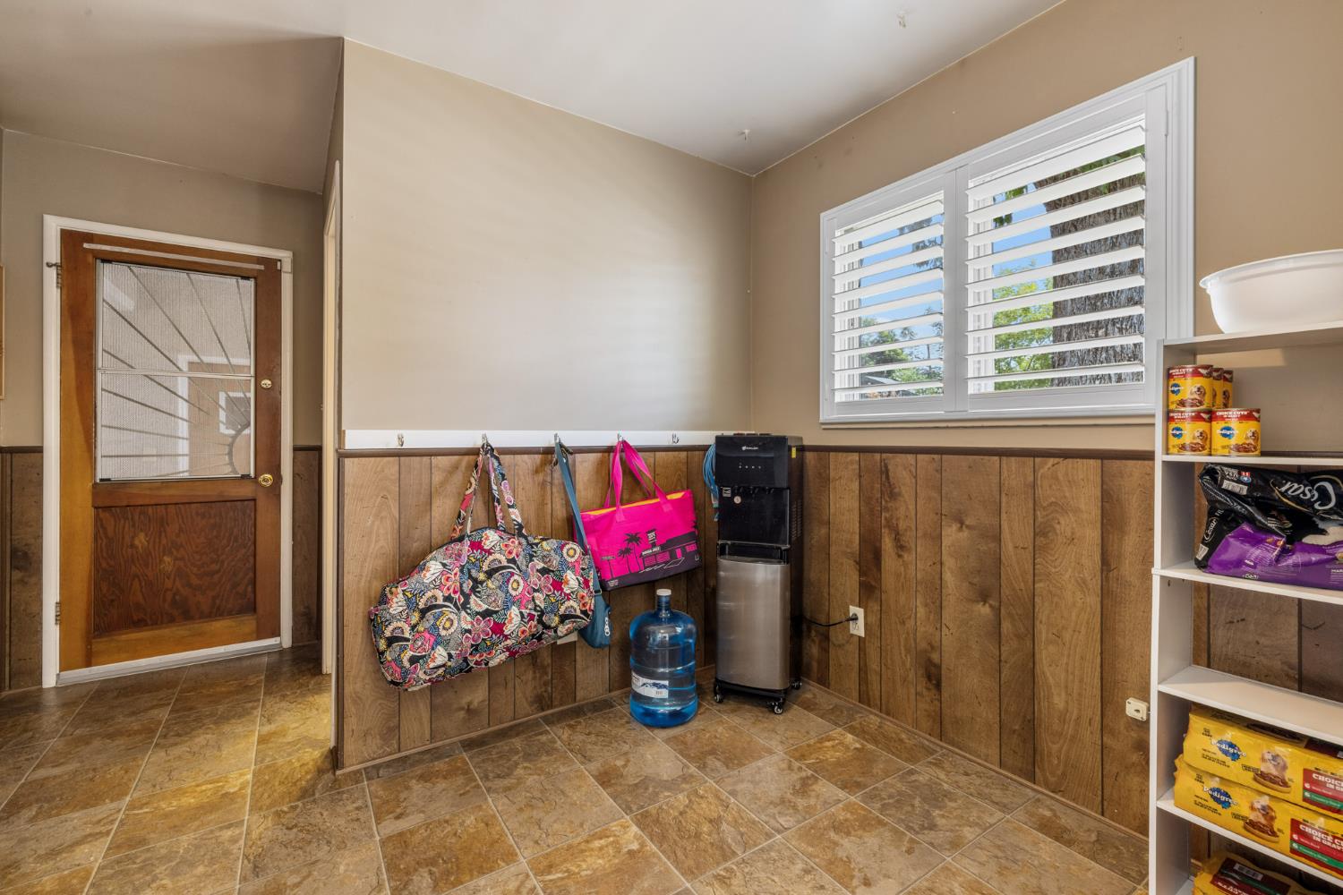 Detail Gallery Image 18 of 43 For 1321 Cypress Ave, Modesto,  CA 95350 - 3 Beds | 2/1 Baths
