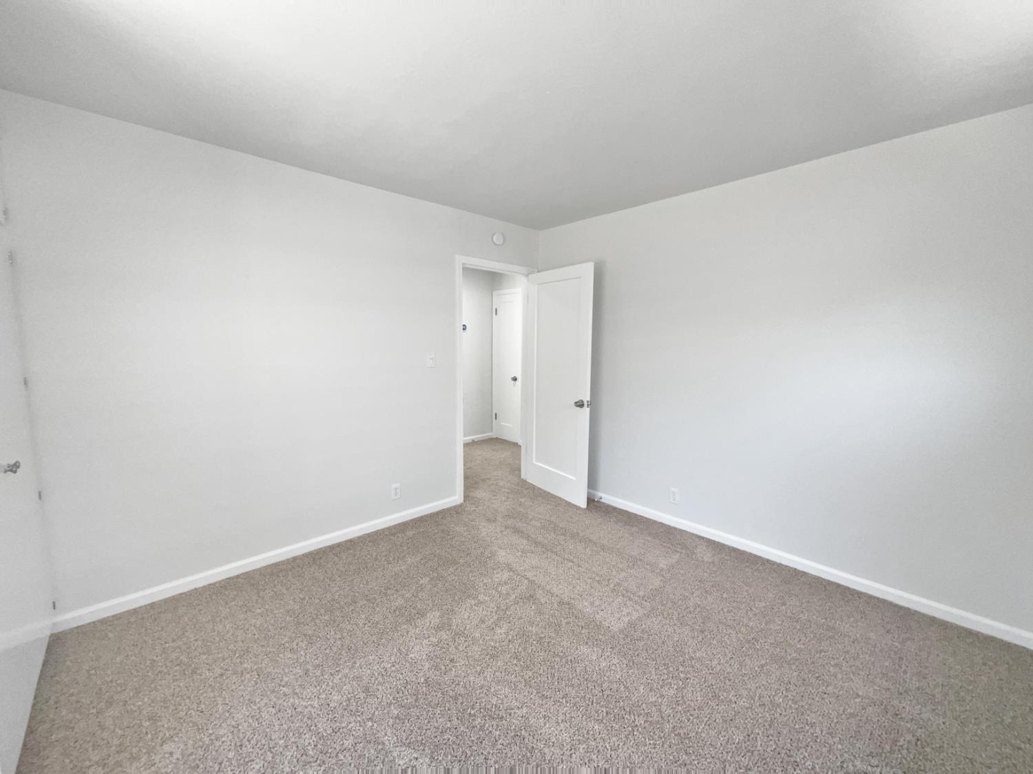 Detail Gallery Image 16 of 22 For 3108 Crest Haven Dr, Sacramento,  CA 95821 - 3 Beds | 1/1 Baths