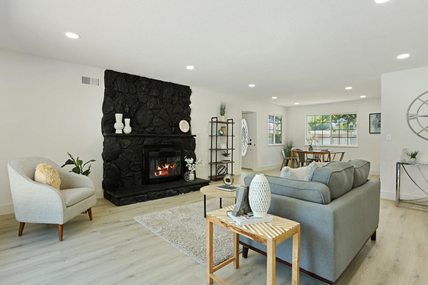 Detail Gallery Image 15 of 49 For 17830 S Austin Rd, Manteca,  CA 95336 - 3 Beds | 3 Baths