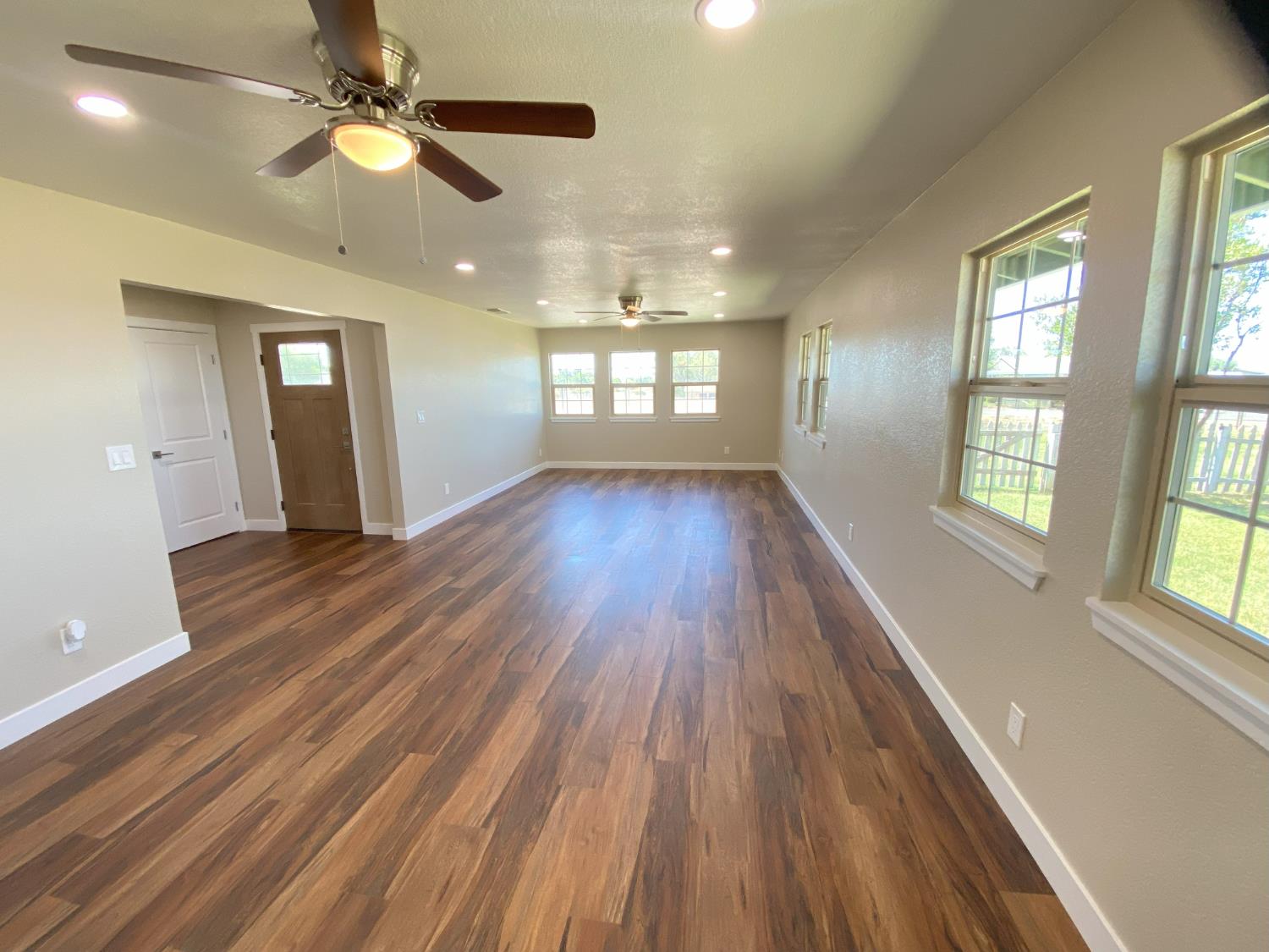 Detail Gallery Image 16 of 46 For 3091 Las Quintas Way, Marysville,  CA 95901 - 3 Beds | 2 Baths
