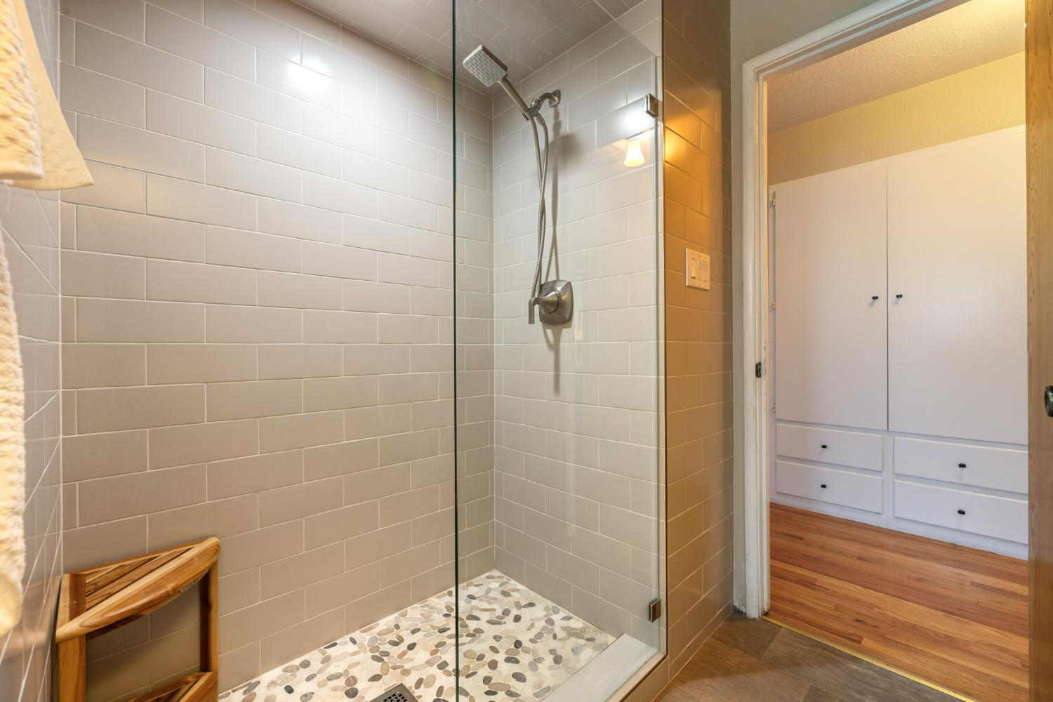 Detail Gallery Image 29 of 43 For 1321 Cypress Ave, Modesto,  CA 95350 - 3 Beds | 2/1 Baths
