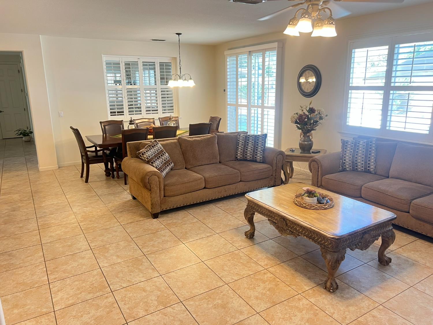 Detail Gallery Image 15 of 45 For 4216 Blake, Modesto,  CA 95356 - 4 Beds | 3 Baths
