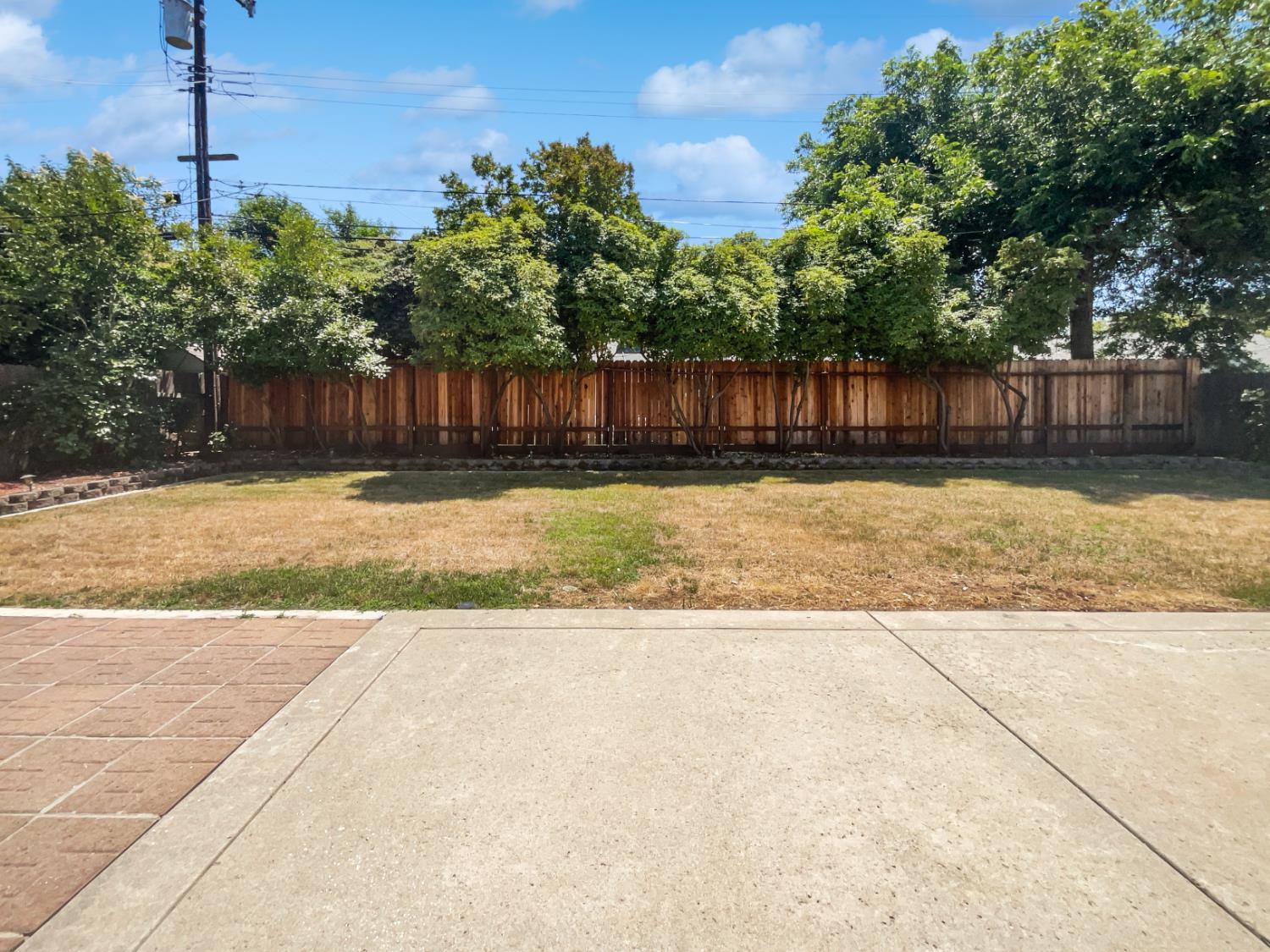Detail Gallery Image 10 of 22 For 3108 Crest Haven Dr, Sacramento,  CA 95821 - 3 Beds | 1/1 Baths