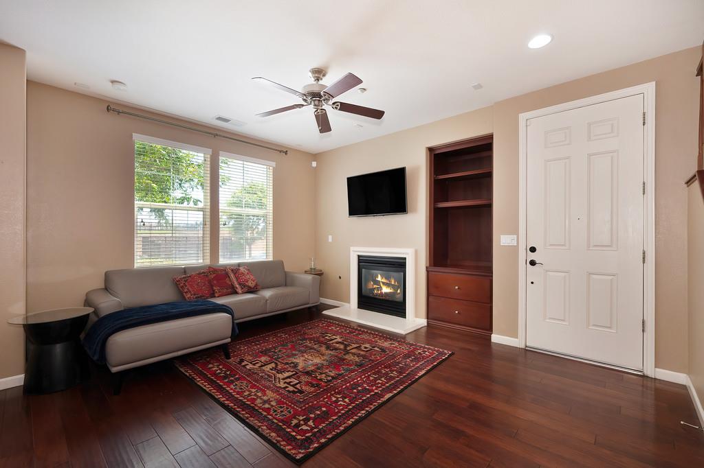 Detail Gallery Image 12 of 48 For 968 Greger St #91,  Oakdale,  CA 95361 - 3 Beds | 2/1 Baths
