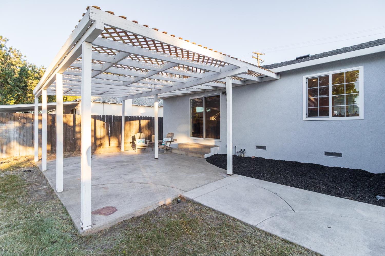 Detail Gallery Image 20 of 26 For 1905 Evergreen Ave, Modesto,  CA 95350 - 3 Beds | 2 Baths