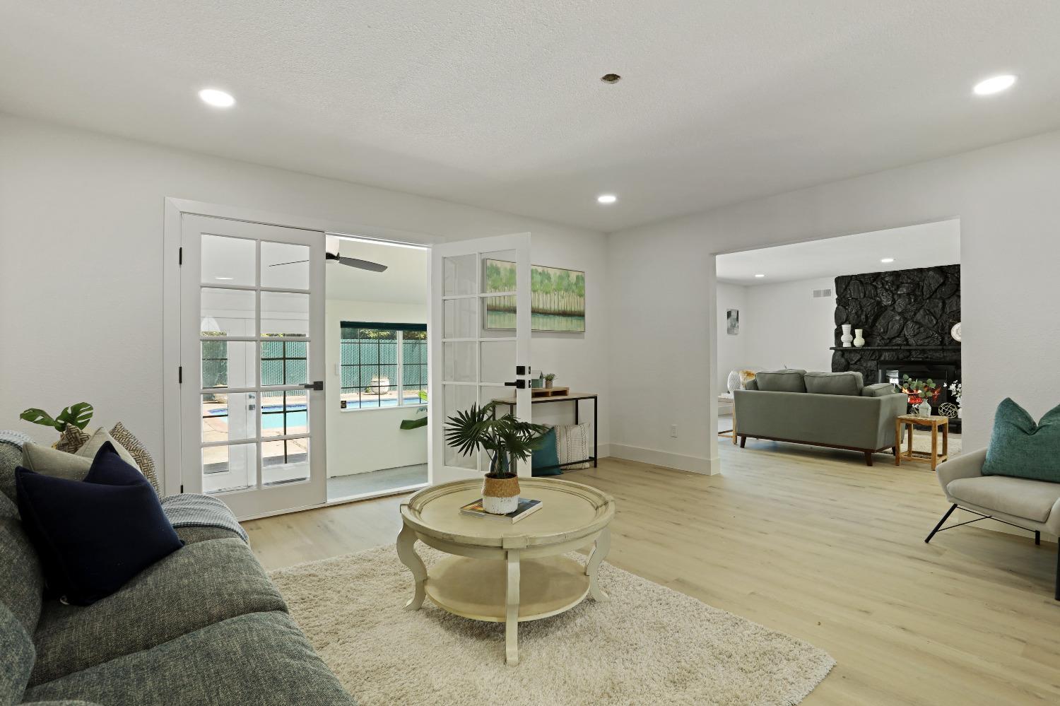 Detail Gallery Image 22 of 49 For 17830 S Austin Rd, Manteca,  CA 95336 - 3 Beds | 3 Baths