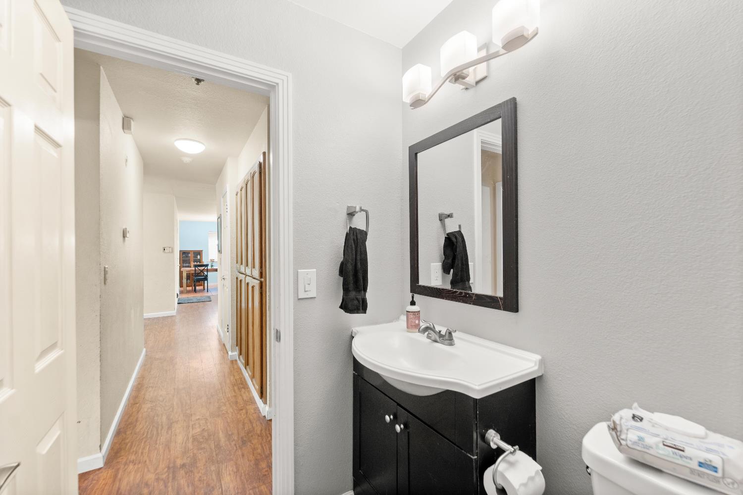 Detail Gallery Image 23 of 30 For 1563 Patwin Valley Dr, Woodland,  CA 95776 - 3 Beds | 2 Baths