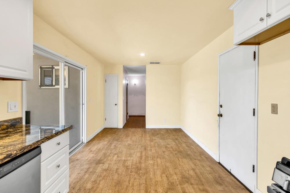 Detail Gallery Image 17 of 41 For 5548 Beauregard Way, Orangevale,  CA 95662 - 3 Beds | 2 Baths