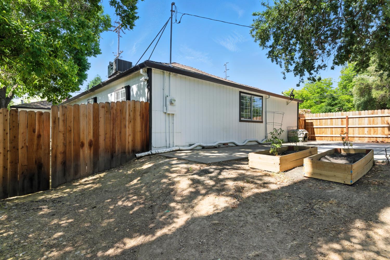 Detail Gallery Image 35 of 39 For 5302 Illinois Ave, Fair Oaks,  CA 95628 - 3 Beds | 2 Baths