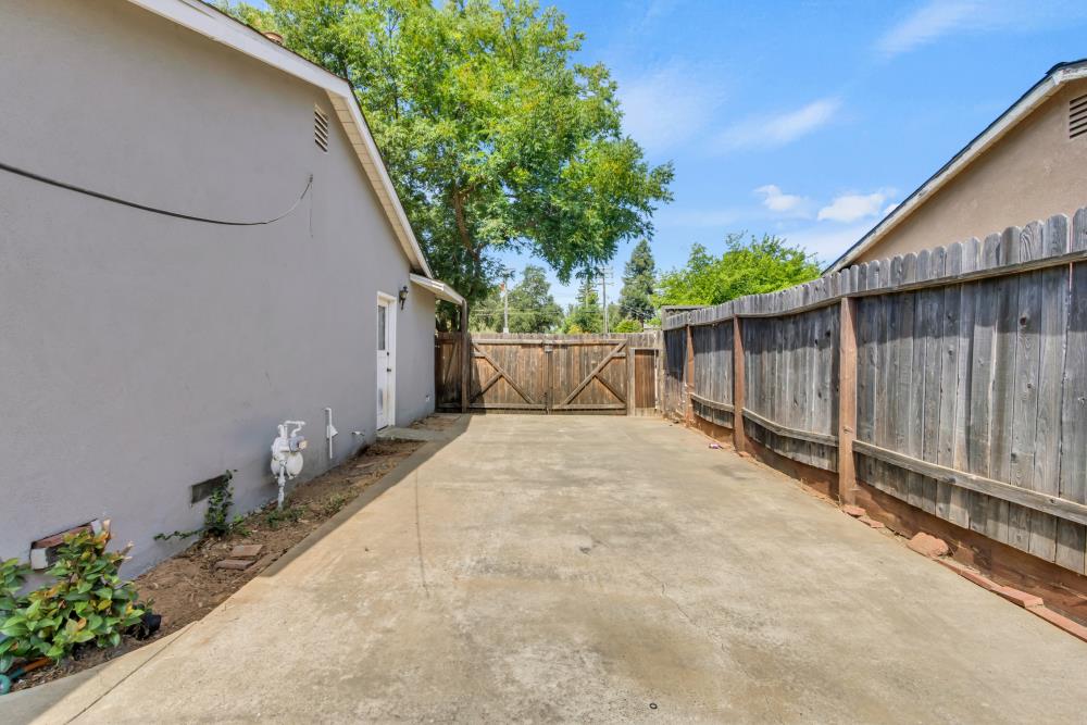 Detail Gallery Image 32 of 41 For 5548 Beauregard Way, Orangevale,  CA 95662 - 3 Beds | 2 Baths