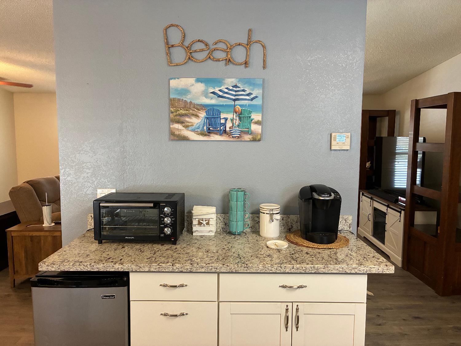 Detail Gallery Image 1 of 22 For 1500 Held Dr, Modesto,  CA 95355 - 3 Beds | 2 Baths