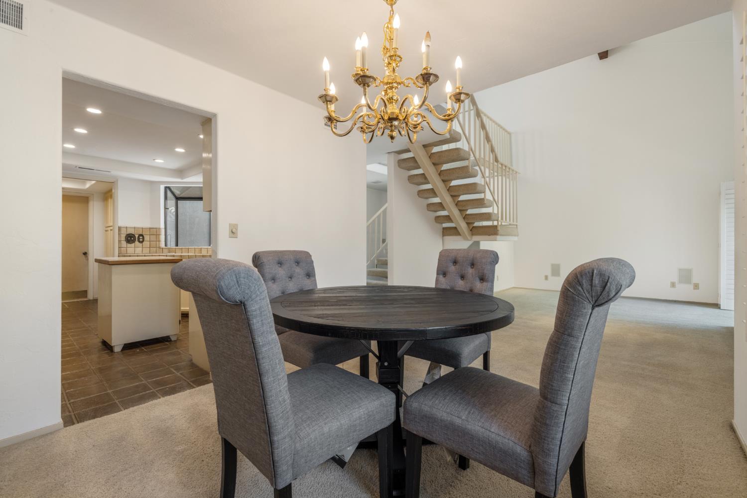 Detail Gallery Image 19 of 39 For 1347 Paseo Redondo Dr, Merced,  CA 95348 - 2 Beds | 2/1 Baths