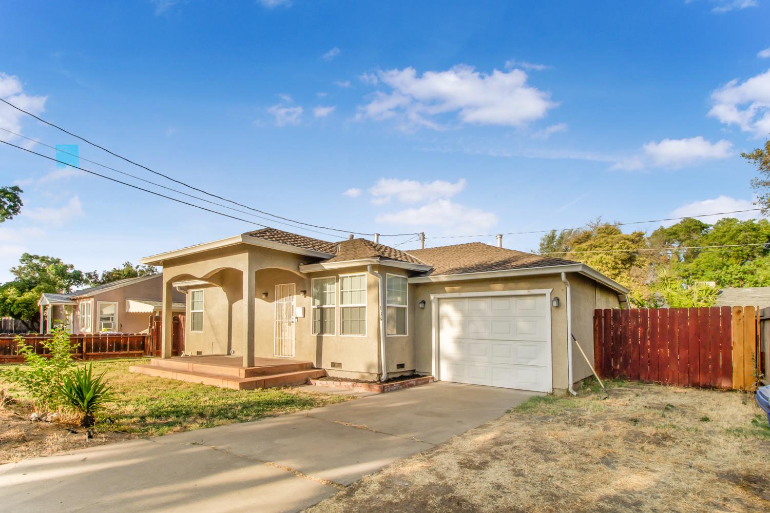 Detail Gallery Image 6 of 24 For 136 Village Rd, Modesto,  CA 95354 - 2 Beds | 1 Baths