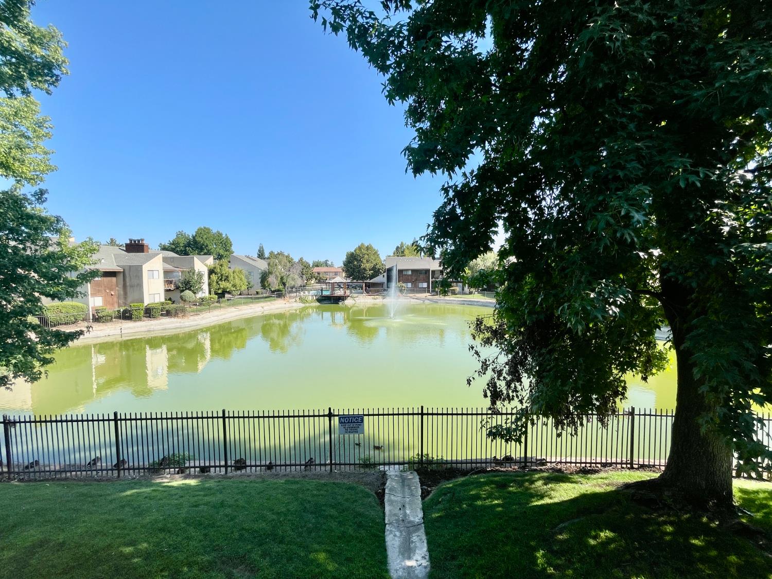 Detail Gallery Image 21 of 31 For 2900 Andre Ln #243,  Turlock,  CA 95382 - 2 Beds | 2 Baths