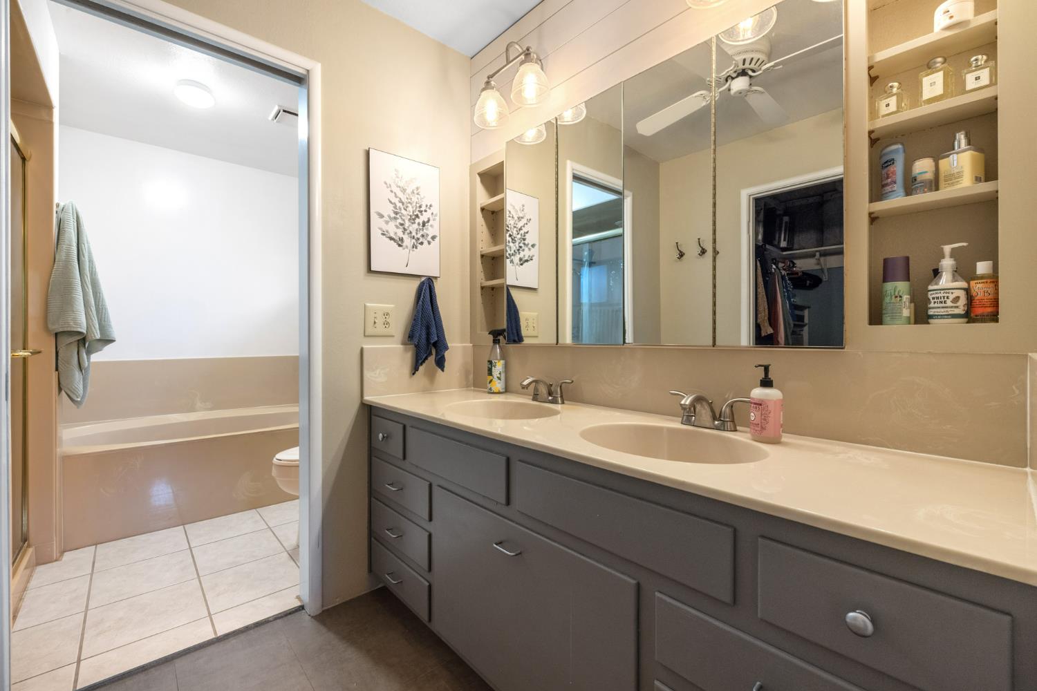 Detail Gallery Image 33 of 43 For 1321 Cypress Ave, Modesto,  CA 95350 - 3 Beds | 2/1 Baths