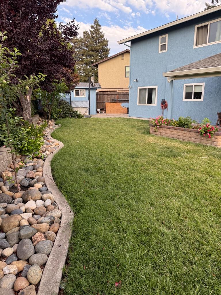 Detail Gallery Image 34 of 43 For 9853 Sleepy Hollow Ct, Stockton,  CA 95209 - 4 Beds | 2/1 Baths