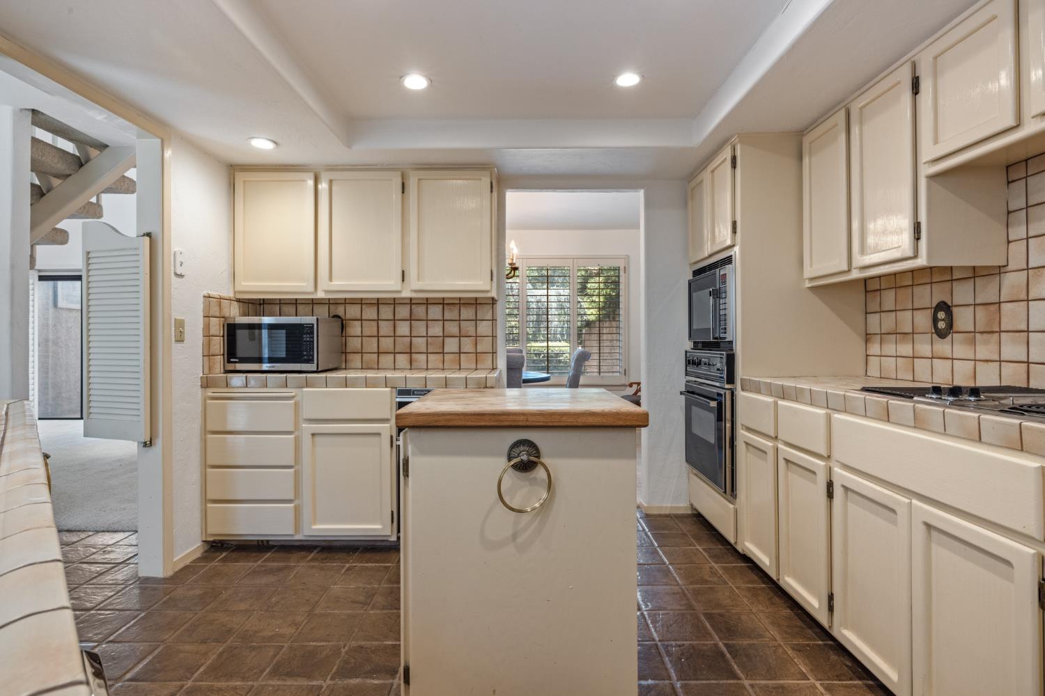 Detail Gallery Image 15 of 39 For 1347 Paseo Redondo Dr, Merced,  CA 95348 - 2 Beds | 2/1 Baths