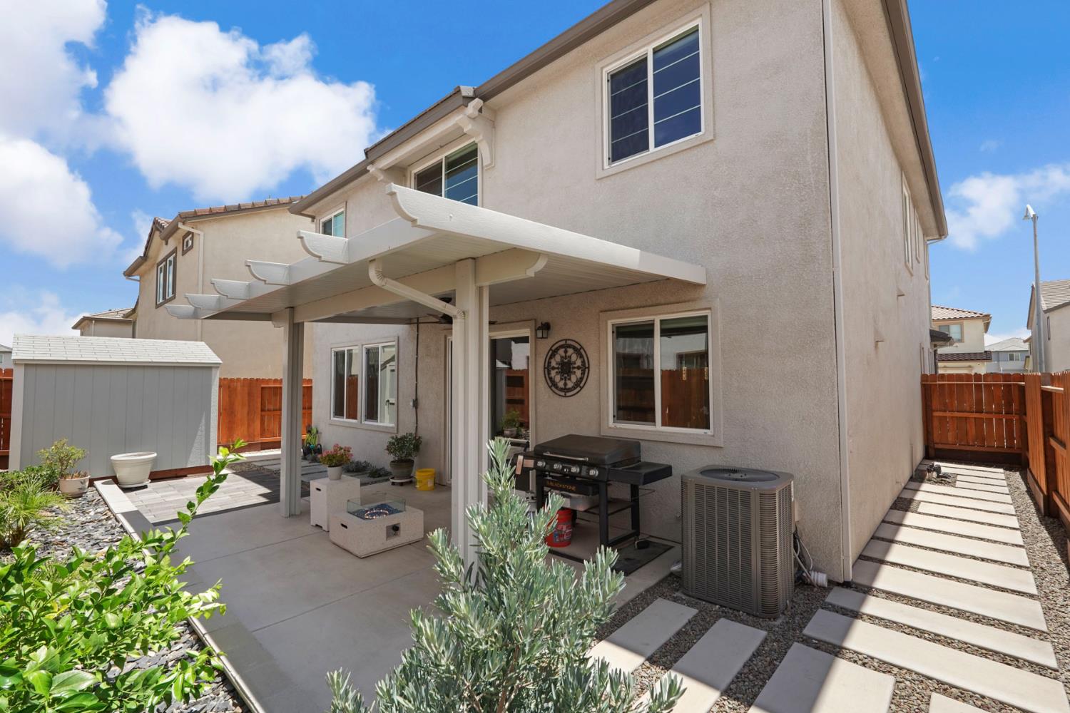 Detail Gallery Image 33 of 35 For 1517 Luminous St, Modesto,  CA 95356 - 4 Beds | 2/1 Baths