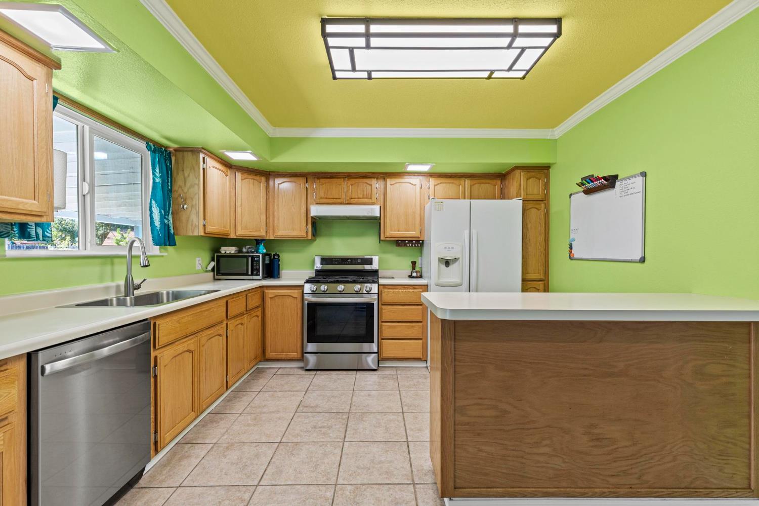 Detail Gallery Image 29 of 53 For 1957 Pinewood Way, Marysville,  CA 95901 - 3 Beds | 2 Baths