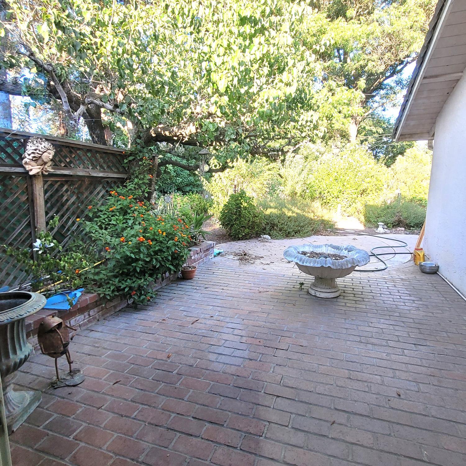 Detail Gallery Image 21 of 23 For 3010 Oregon Ct, Stockton,  CA 95204 - 4 Beds | 2 Baths
