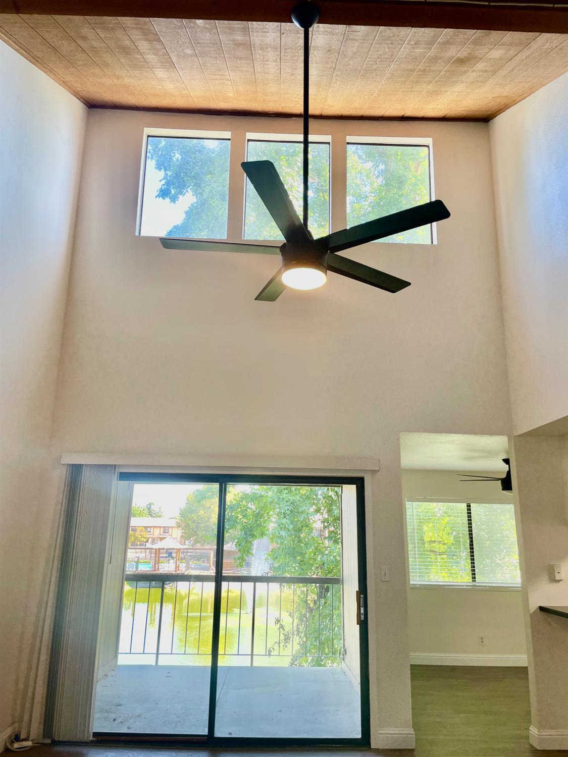 Detail Gallery Image 10 of 31 For 2900 Andre Ln #243,  Turlock,  CA 95382 - 2 Beds | 2 Baths