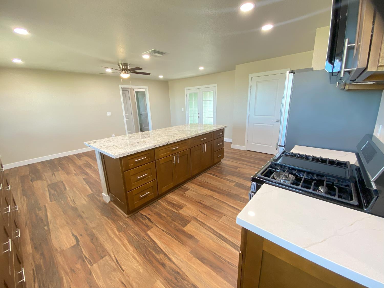 Detail Gallery Image 19 of 46 For 3091 Las Quintas Way, Marysville,  CA 95901 - 3 Beds | 2 Baths