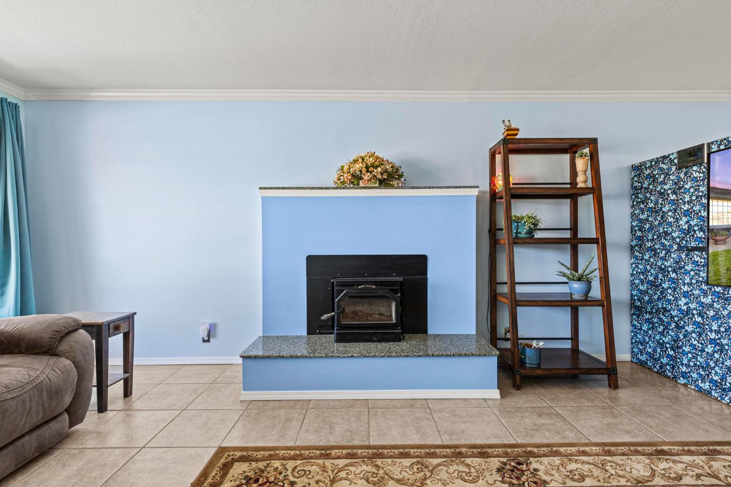 Detail Gallery Image 21 of 53 For 1957 Pinewood Way, Marysville,  CA 95901 - 3 Beds | 2 Baths