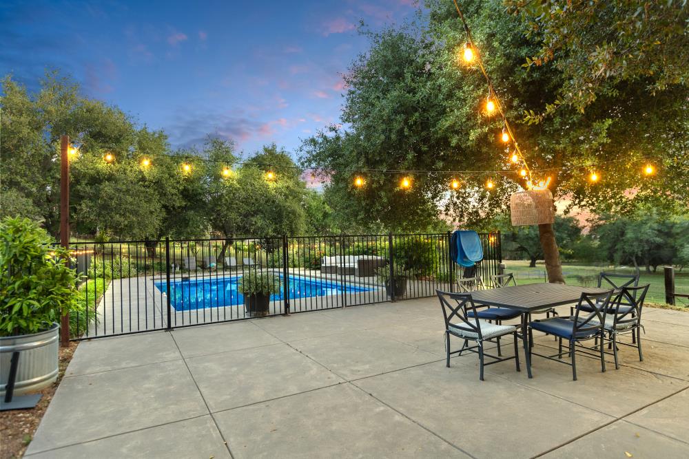 Detail Gallery Image 15 of 60 For 6260 Morgan Pl, Loomis,  CA 95650 - 5 Beds | 5/1 Baths