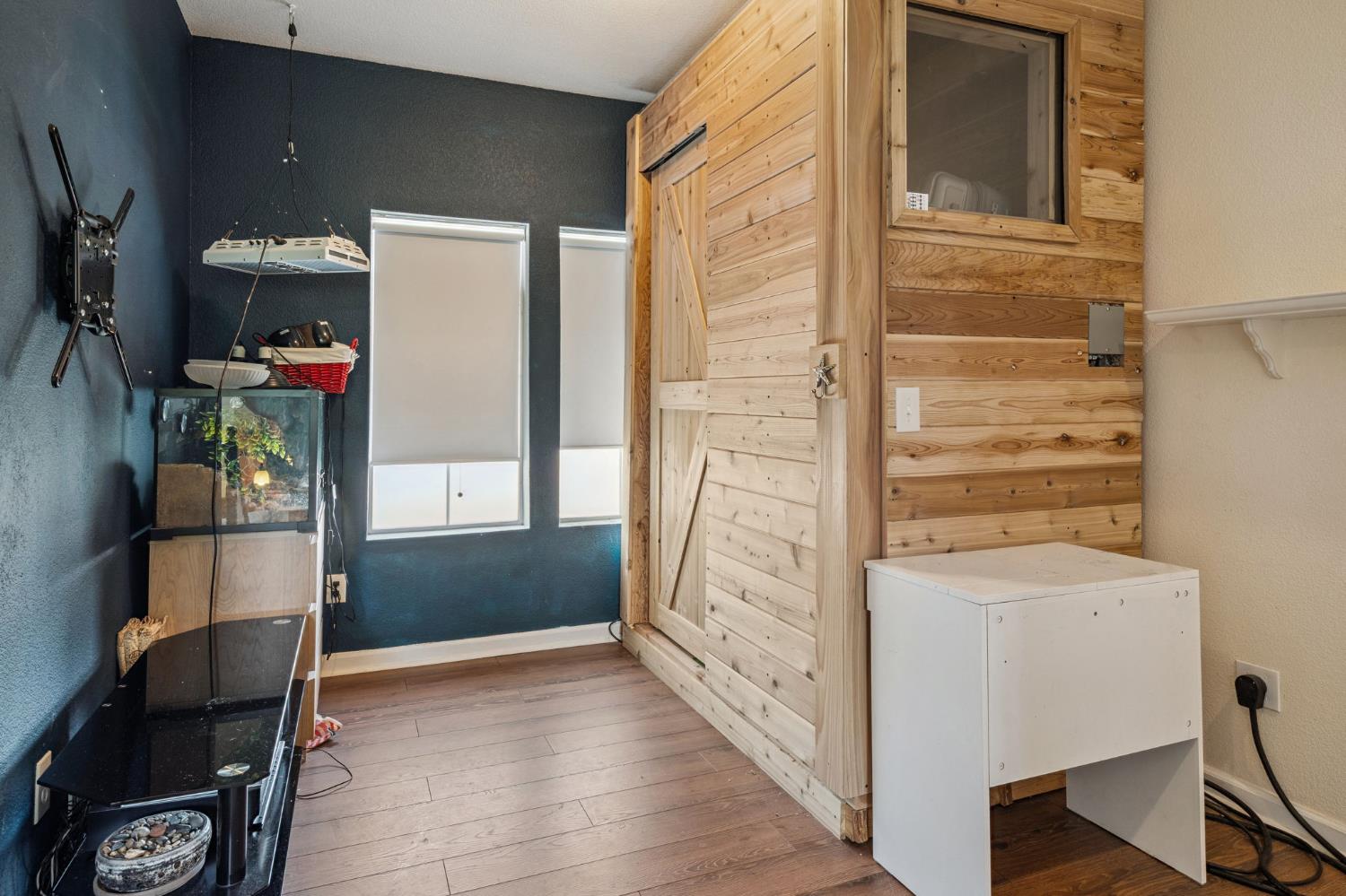 Detail Gallery Image 12 of 40 For 3 Michelson Ct, Sacramento,  CA 95835 - 5 Beds | 3 Baths