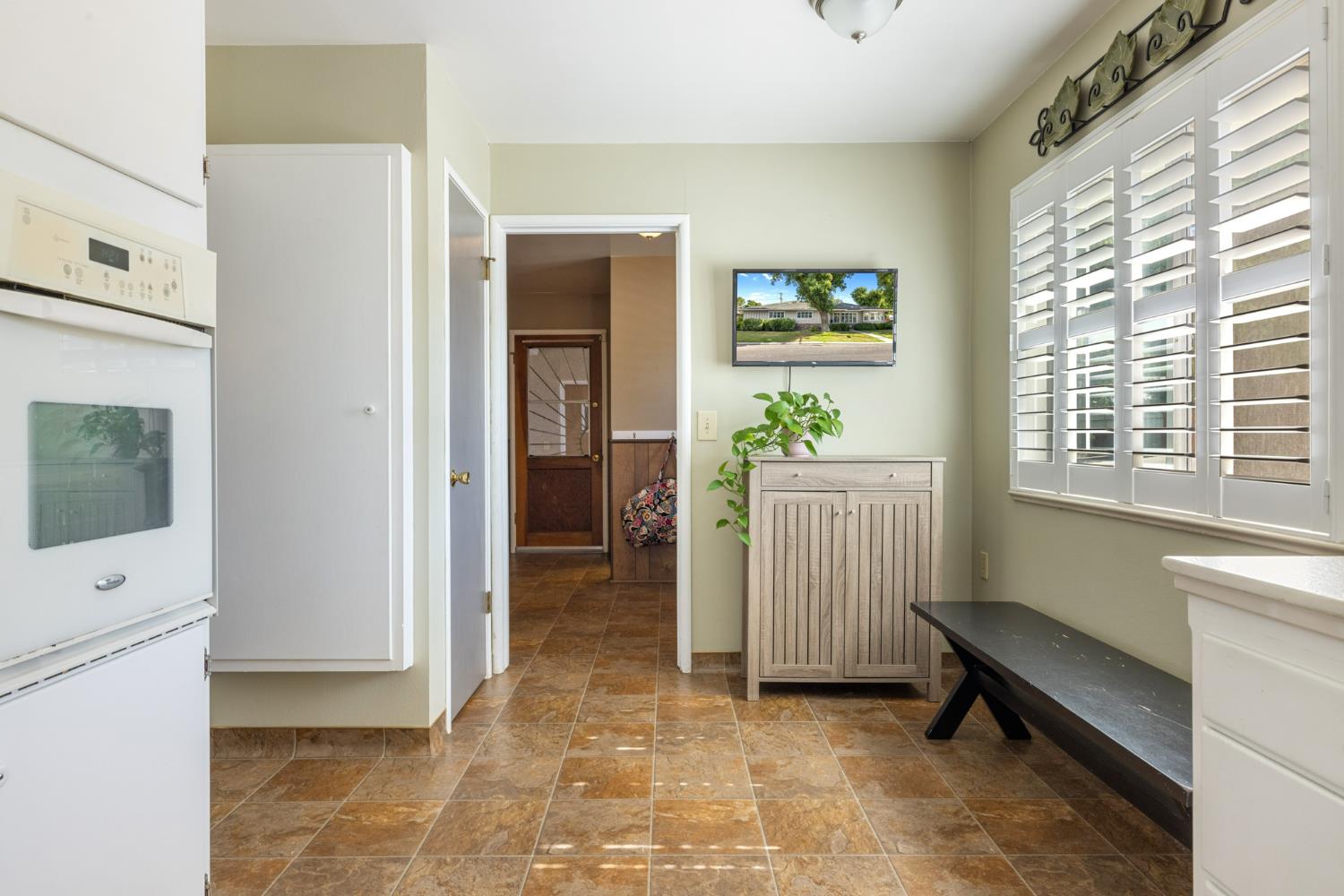 Detail Gallery Image 17 of 43 For 1321 Cypress Ave, Modesto,  CA 95350 - 3 Beds | 2/1 Baths