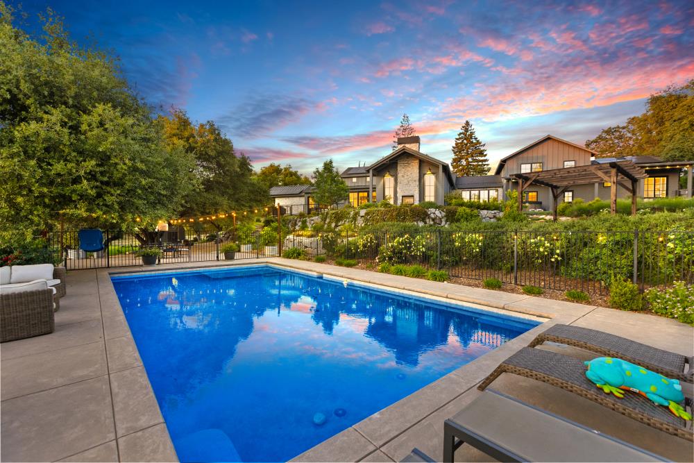 Detail Gallery Image 11 of 60 For 6260 Morgan Pl, Loomis,  CA 95650 - 5 Beds | 5/1 Baths