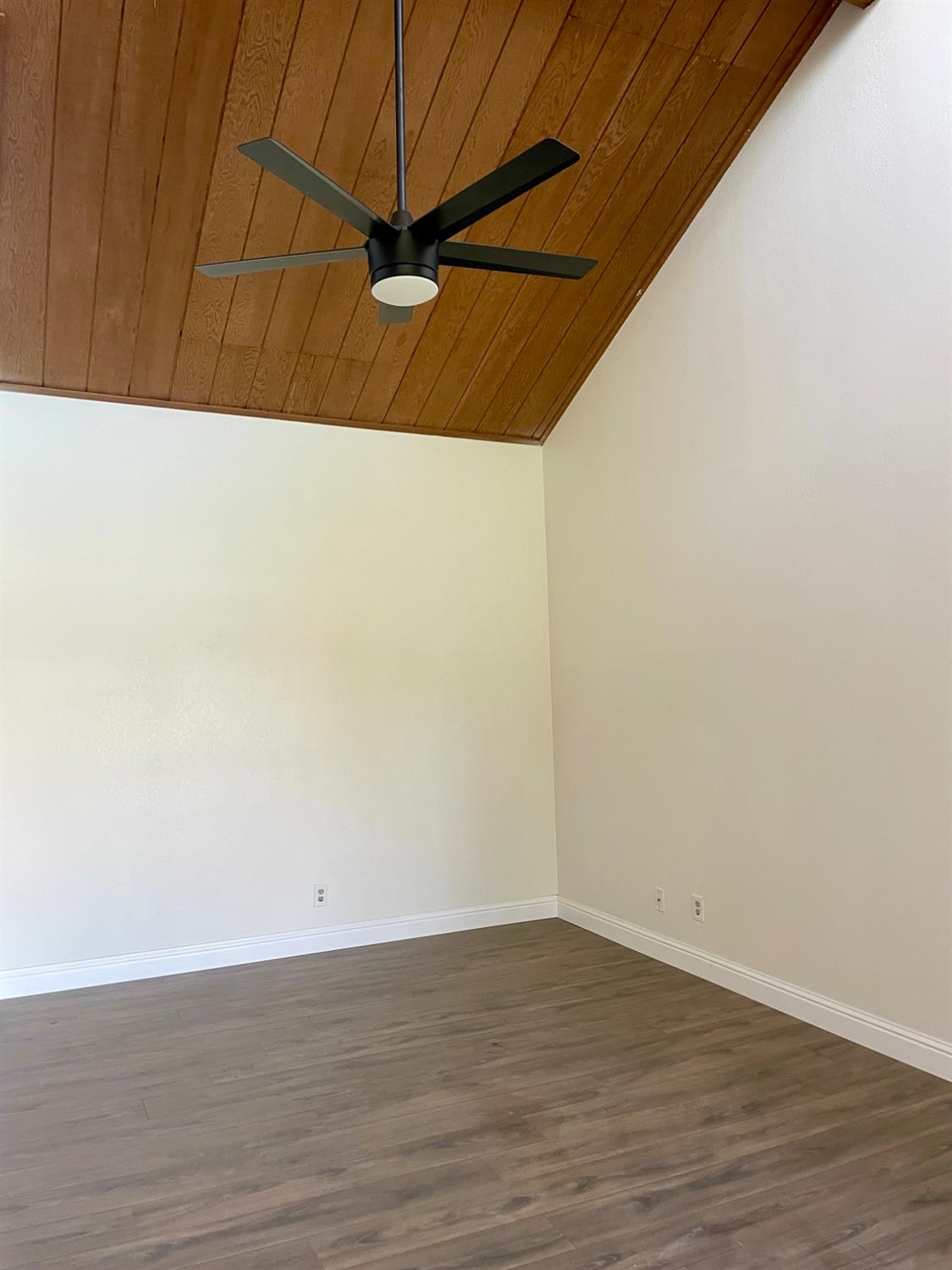Detail Gallery Image 9 of 31 For 2900 Andre Ln #243,  Turlock,  CA 95382 - 2 Beds | 2 Baths
