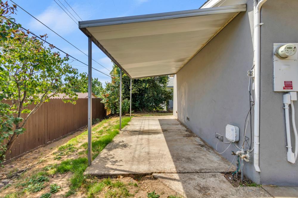 Detail Gallery Image 33 of 41 For 5548 Beauregard Way, Orangevale,  CA 95662 - 3 Beds | 2 Baths