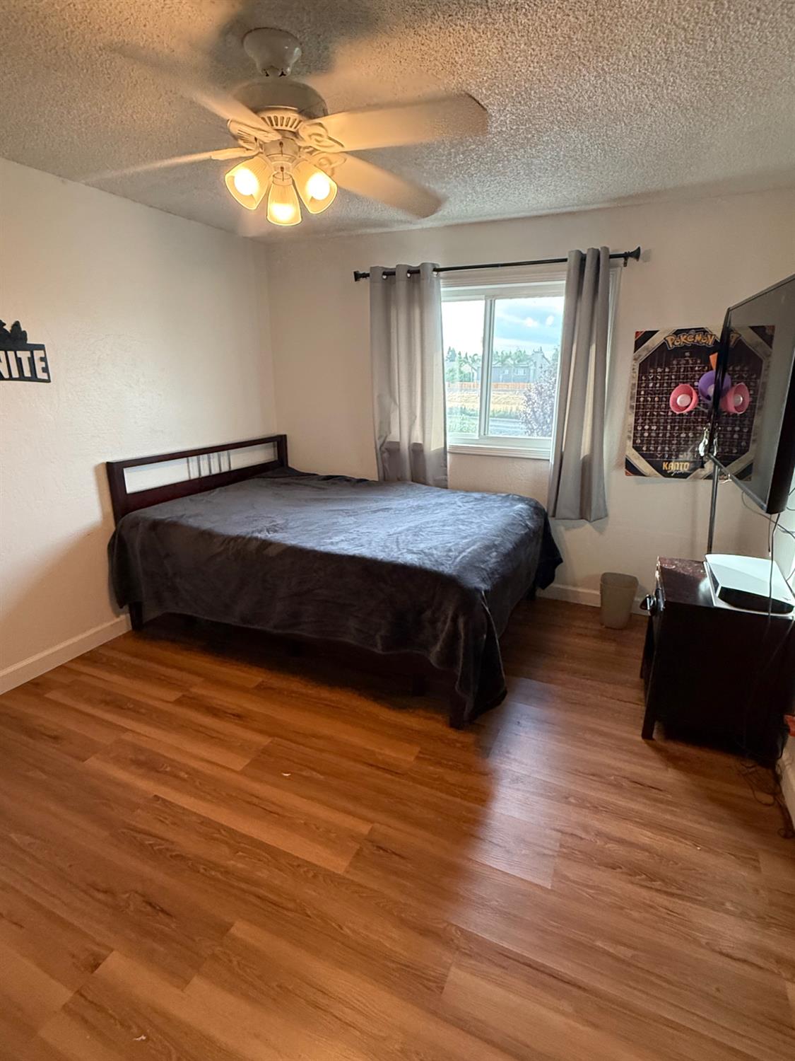 Detail Gallery Image 26 of 43 For 9853 Sleepy Hollow Ct, Stockton,  CA 95209 - 4 Beds | 2/1 Baths