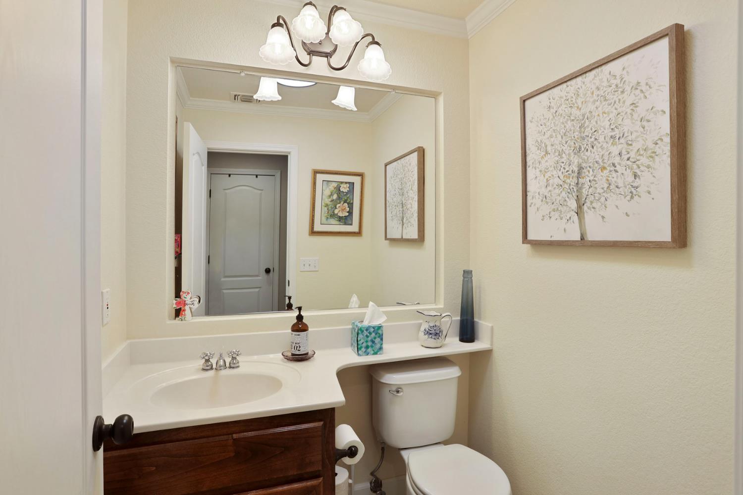 Detail Gallery Image 27 of 59 For 494 Summerton Ln, Turlock,  CA 95382 - 4 Beds | 2/1 Baths