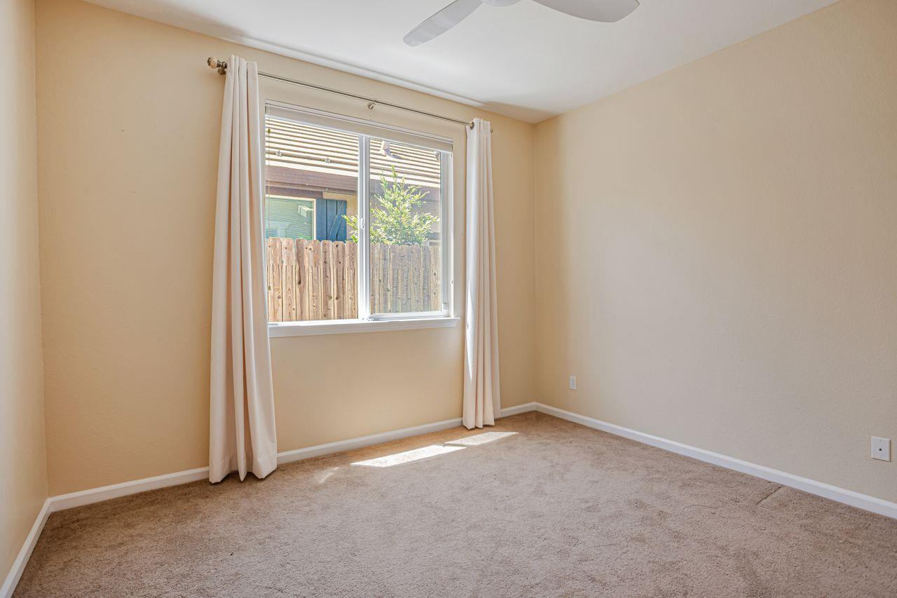 Detail Gallery Image 19 of 37 For 7628 Chatsworth Cir, Elk Grove,  CA 95757 - 2 Beds | 2 Baths