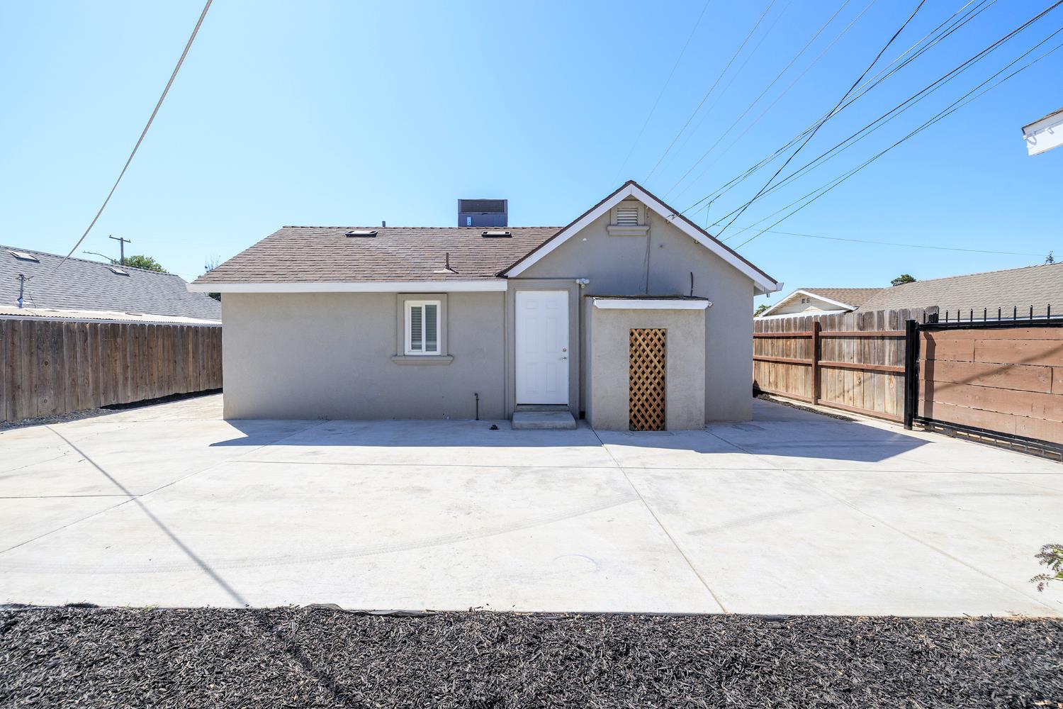 Detail Gallery Image 52 of 55 For 12241 Main St, Waterford,  CA 95386 - 3 Beds | 2 Baths