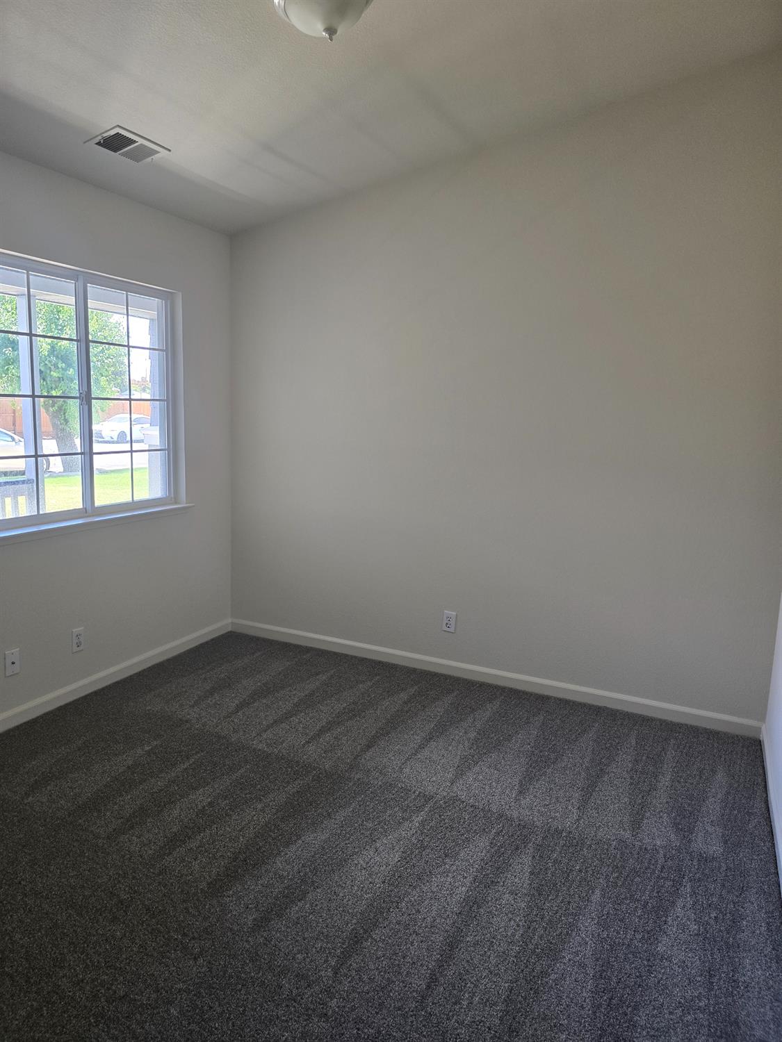 Detail Gallery Image 13 of 18 For 5509 Pountsmonth Dr, Salida,  CA 95368 - 4 Beds | 2 Baths