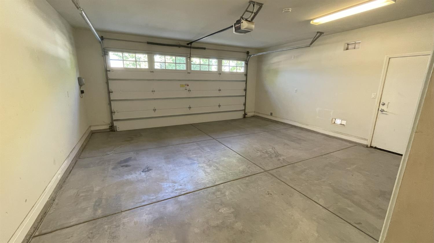 Detail Gallery Image 28 of 29 For 2367 Bellchase Ln, Manteca,  CA 95336 - 2 Beds | 2 Baths