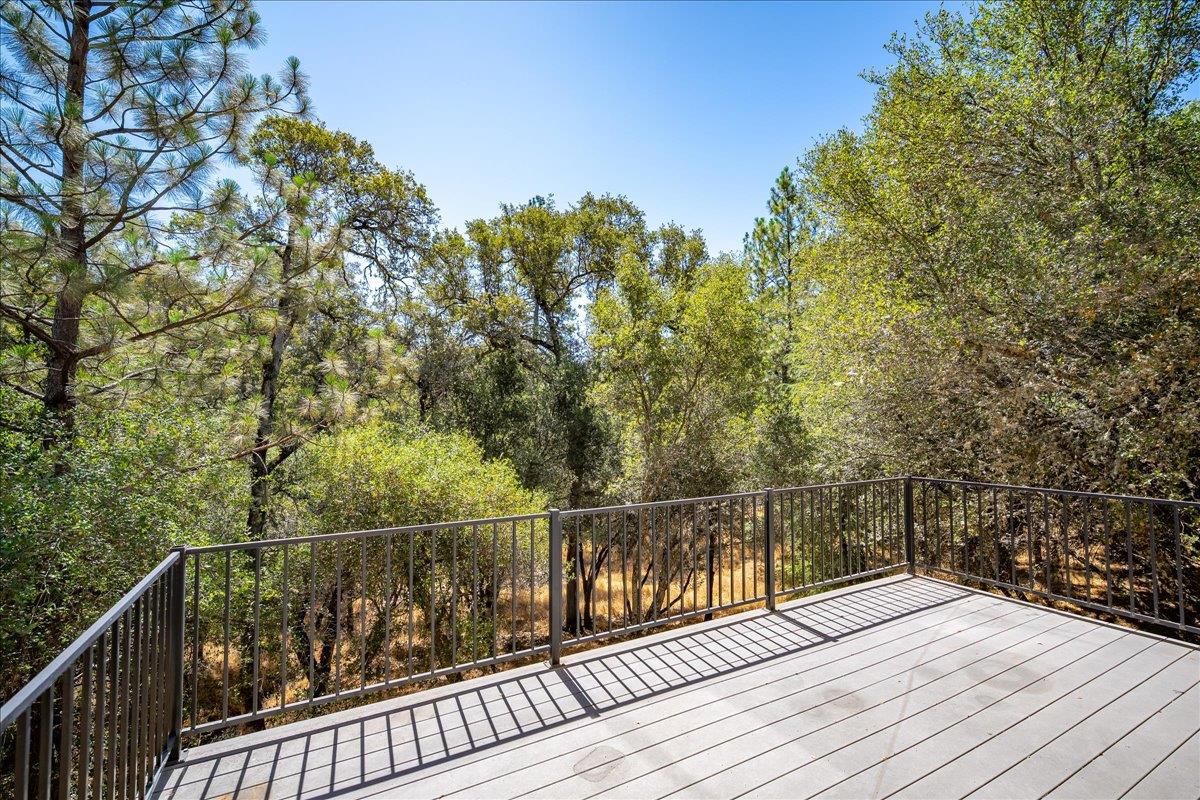 Detail Gallery Image 24 of 44 For 5941 Garden Park Dr, Garden Valley,  CA 95633 - 3 Beds | 2/1 Baths