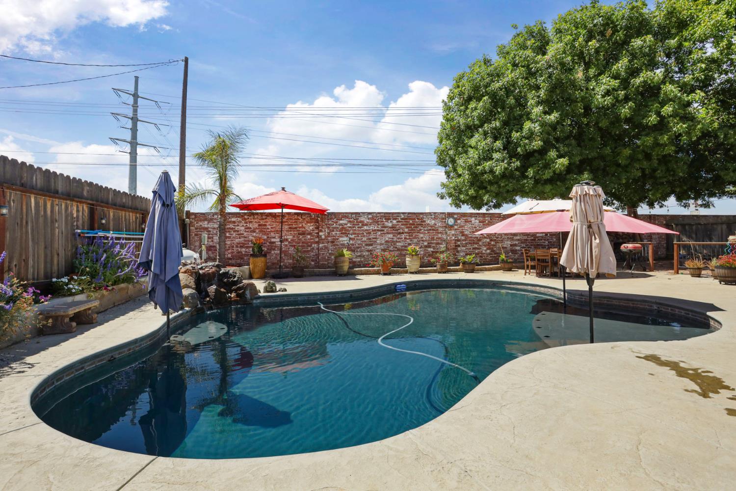 Detail Gallery Image 36 of 46 For 2700 Tassajara Dr, Modesto,  CA 95358 - 3 Beds | 2 Baths