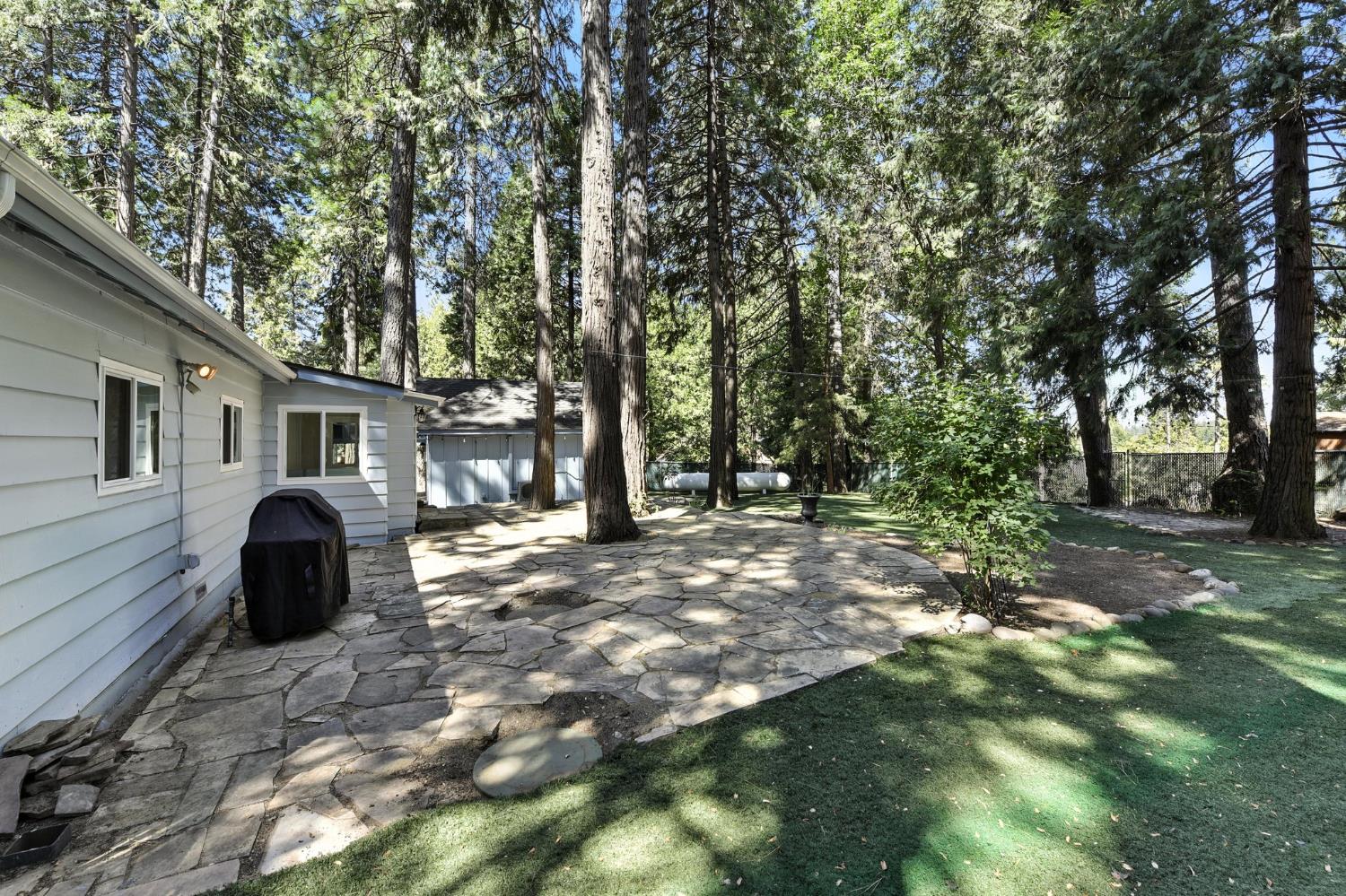 Detail Gallery Image 16 of 45 For 6143 Dolly Varden Ln, Pollock Pines,  CA 95726 - 3 Beds | 2/1 Baths