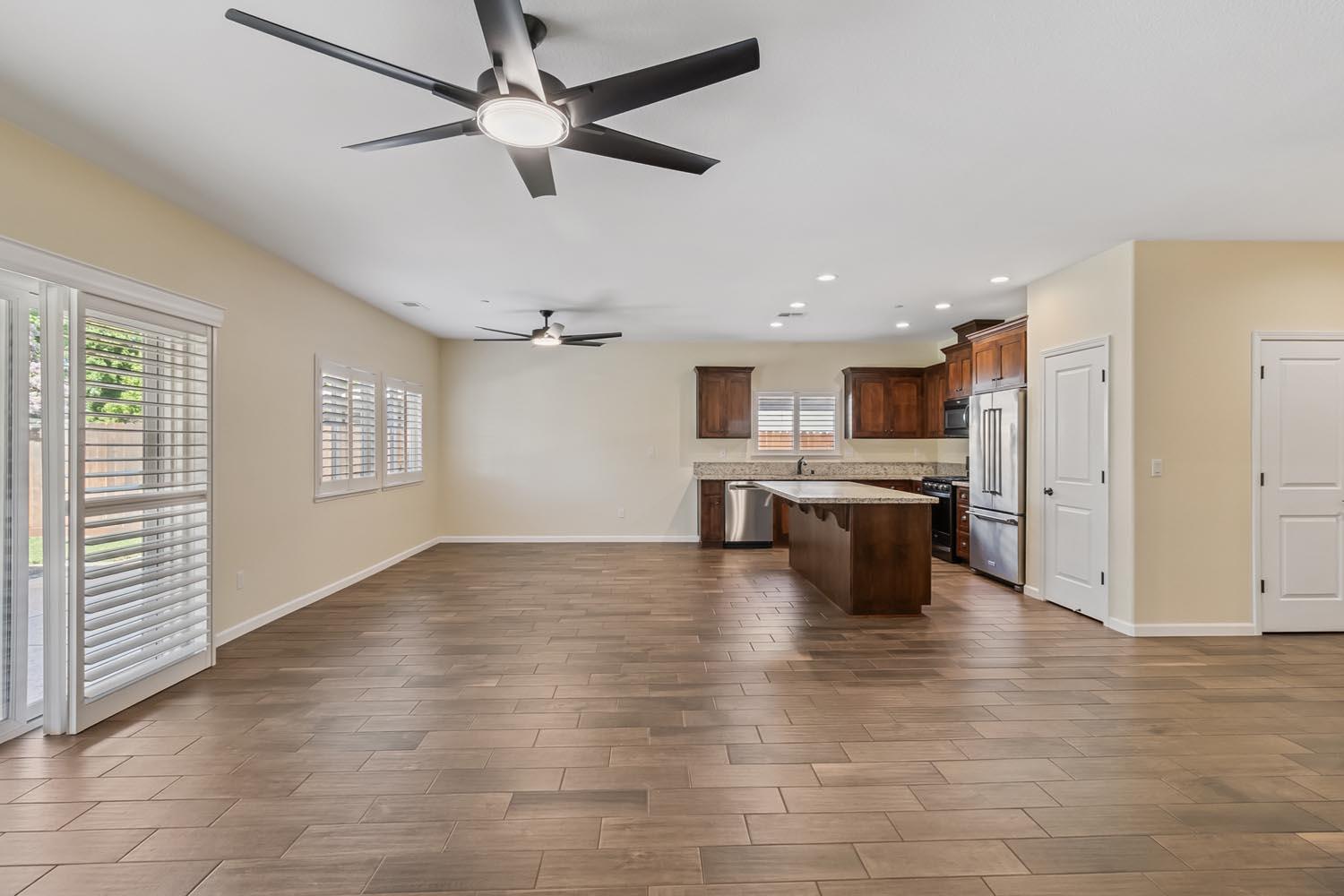 Detail Gallery Image 9 of 75 For 1602 Shakeley, Ione,  CA 95640 - 3 Beds | 2 Baths