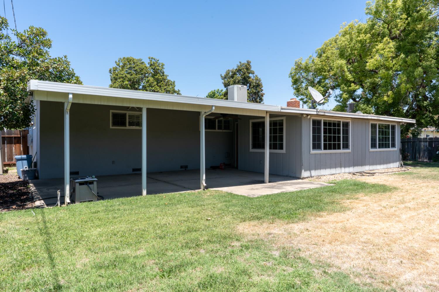Detail Gallery Image 42 of 51 For 1586 Underwood Ave, Atwater,  CA 95301 - 3 Beds | 2 Baths