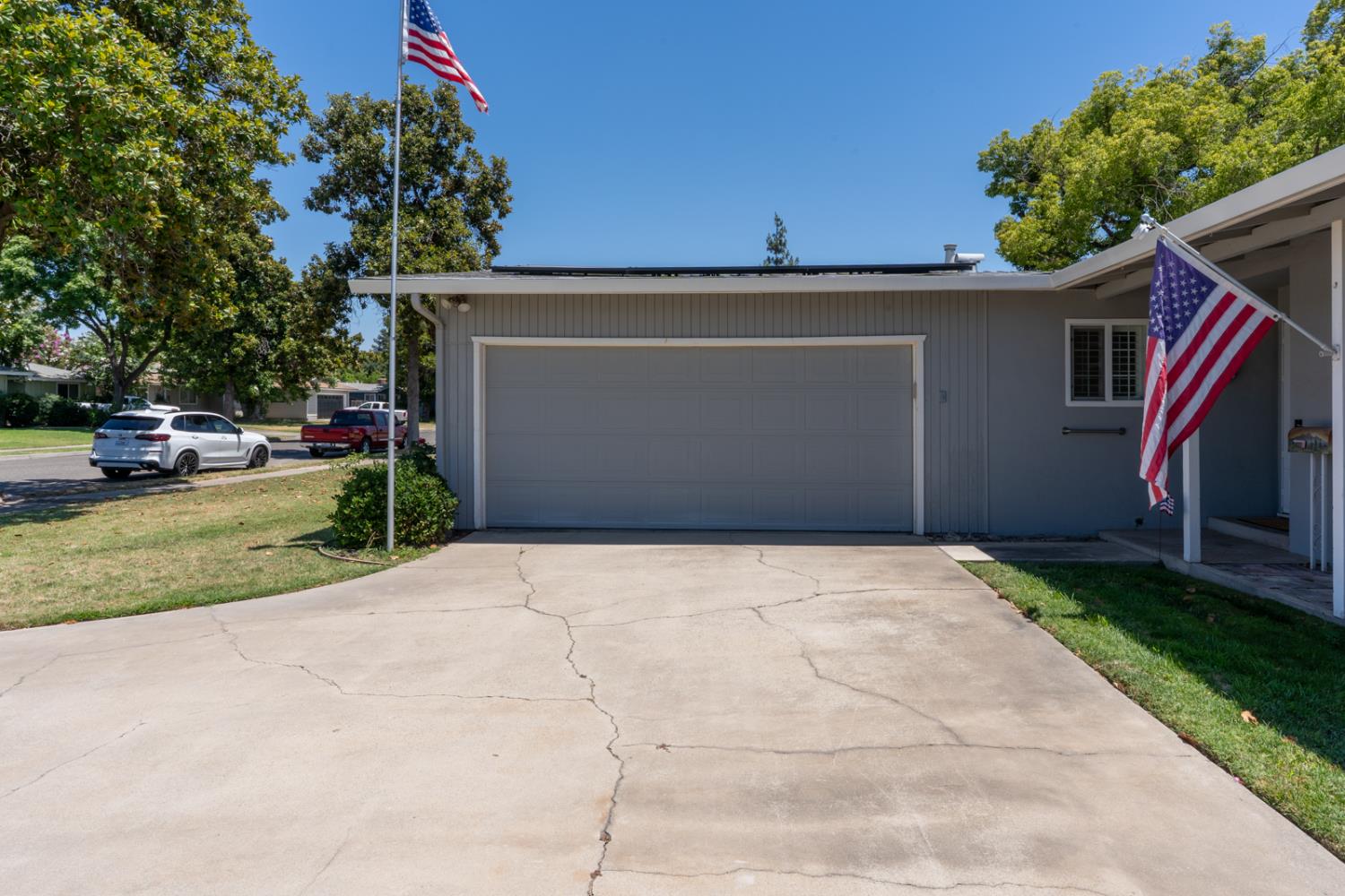Detail Gallery Image 3 of 51 For 1586 Underwood Ave, Atwater,  CA 95301 - 3 Beds | 2 Baths